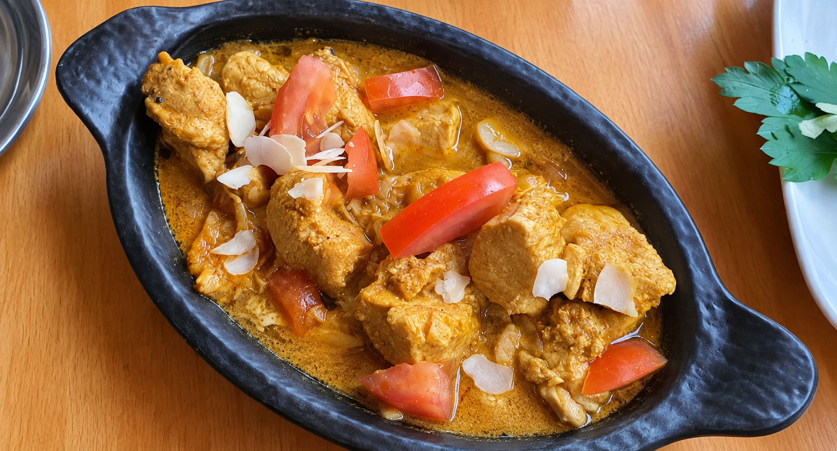 222 · Malu-Curry
